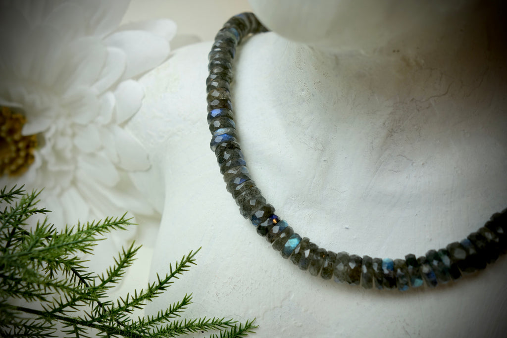 Collier „MOONLIT HAZE“