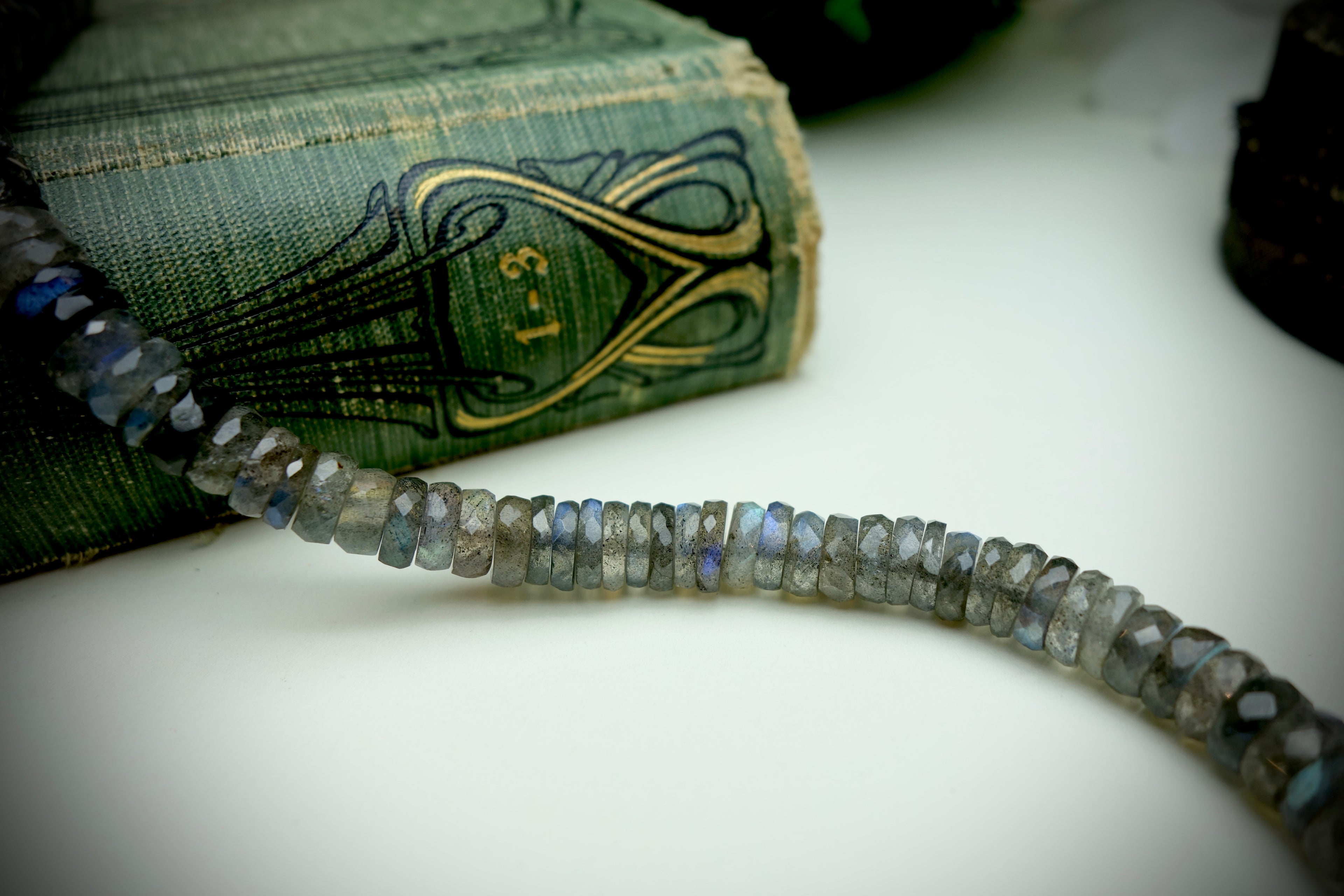 Collier „MOONLIT HAZE“