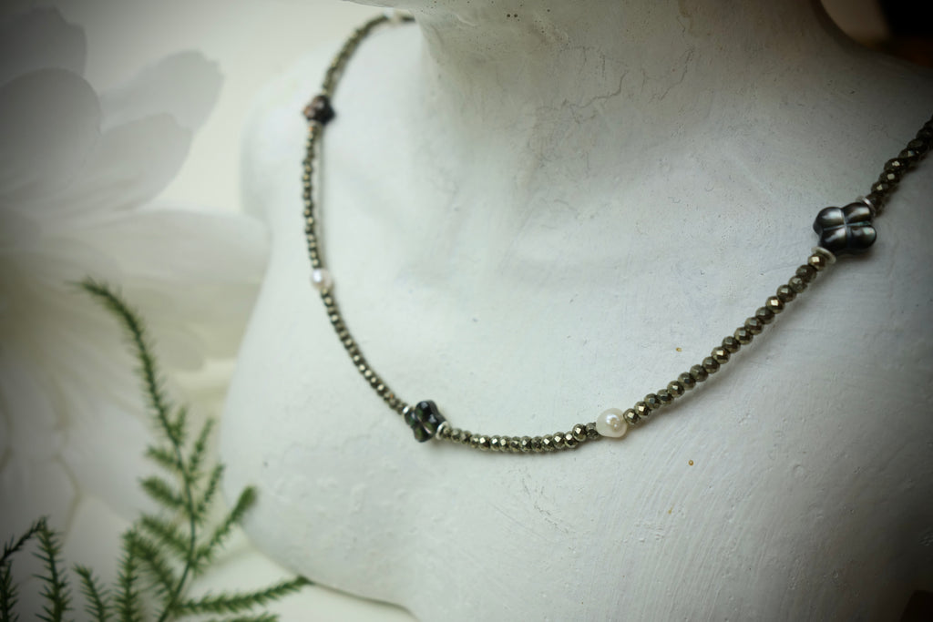 Collier „LUNELLE“