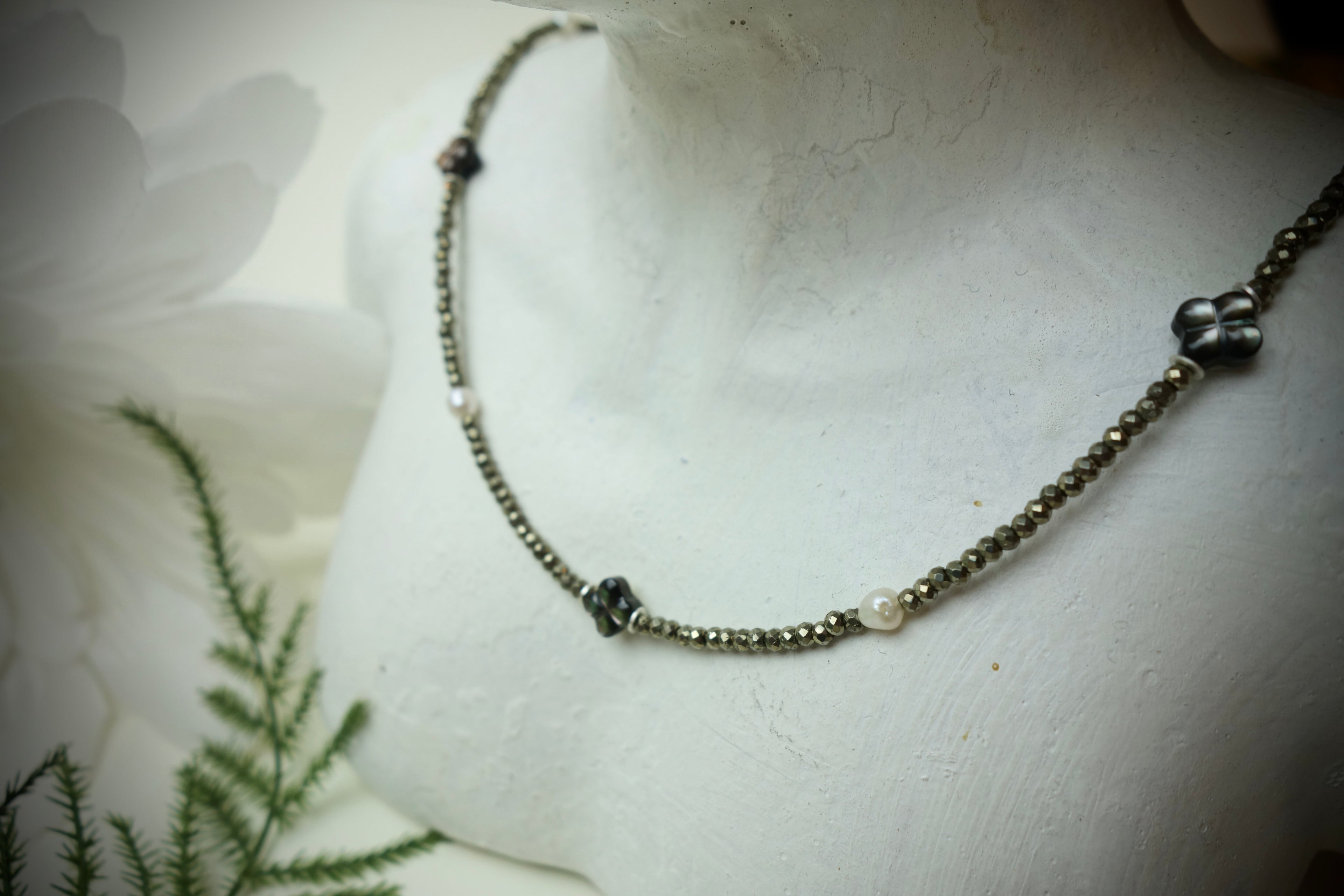 Collier „LUNELLE“