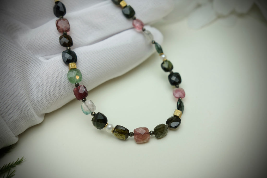 Collier „EARTH PRISM“
