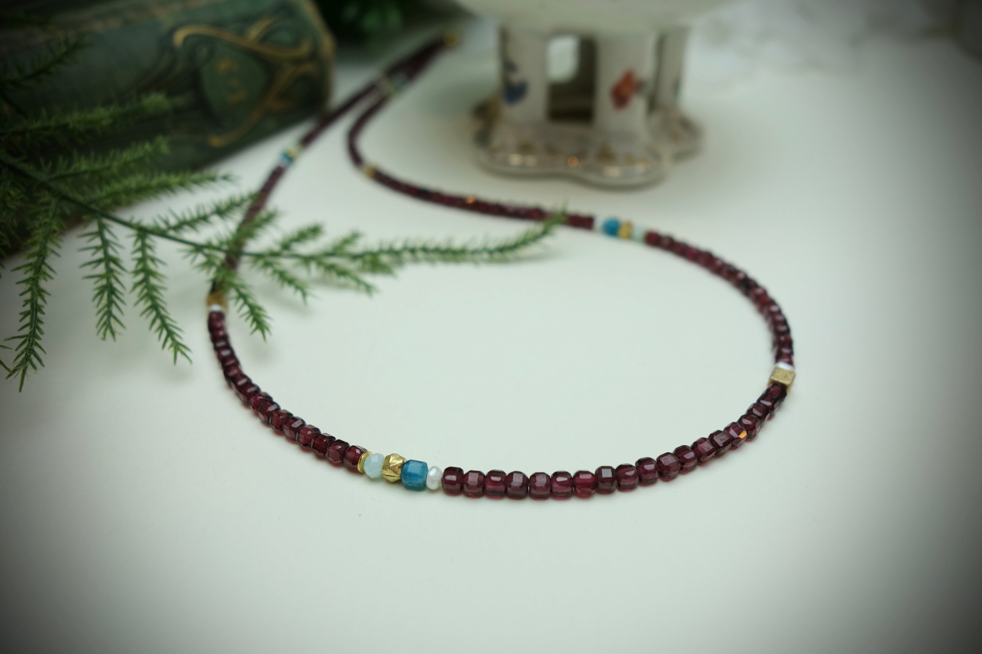 Collier „VELORA“