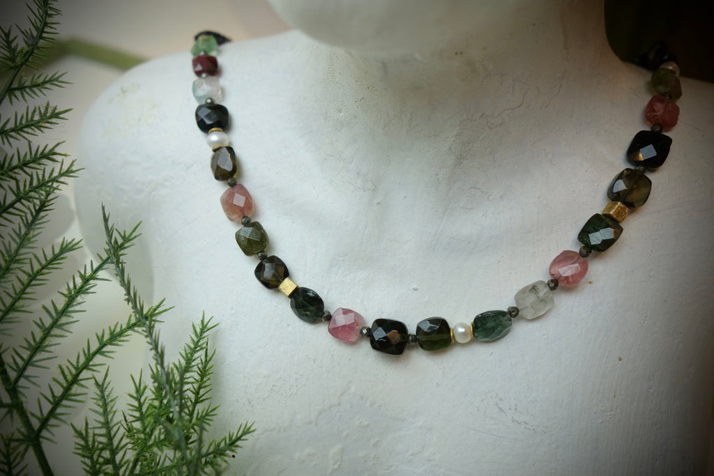 Collier „EARTH PRISM“