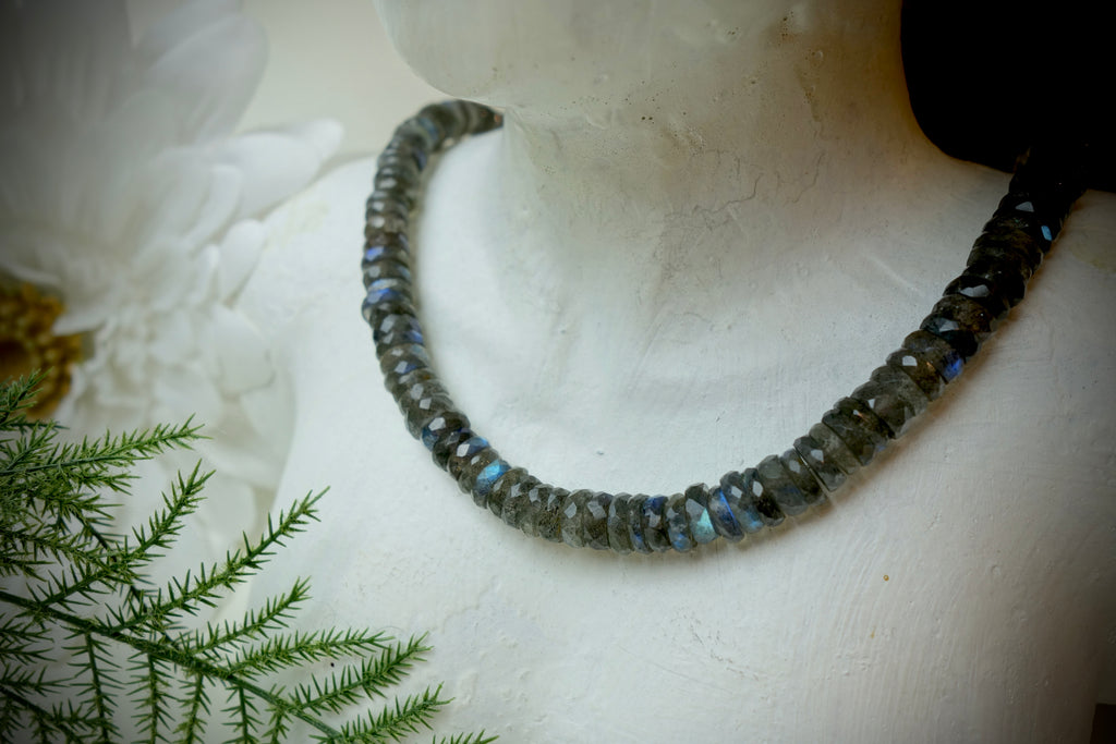 Collier „MOONLIT HAZE“